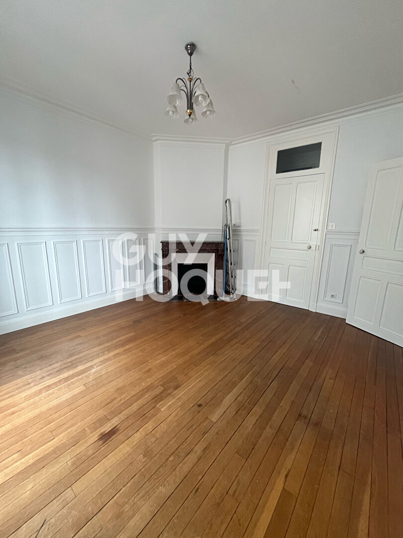 Appartement Compiègne 3 pièce(s) 63.70 m²