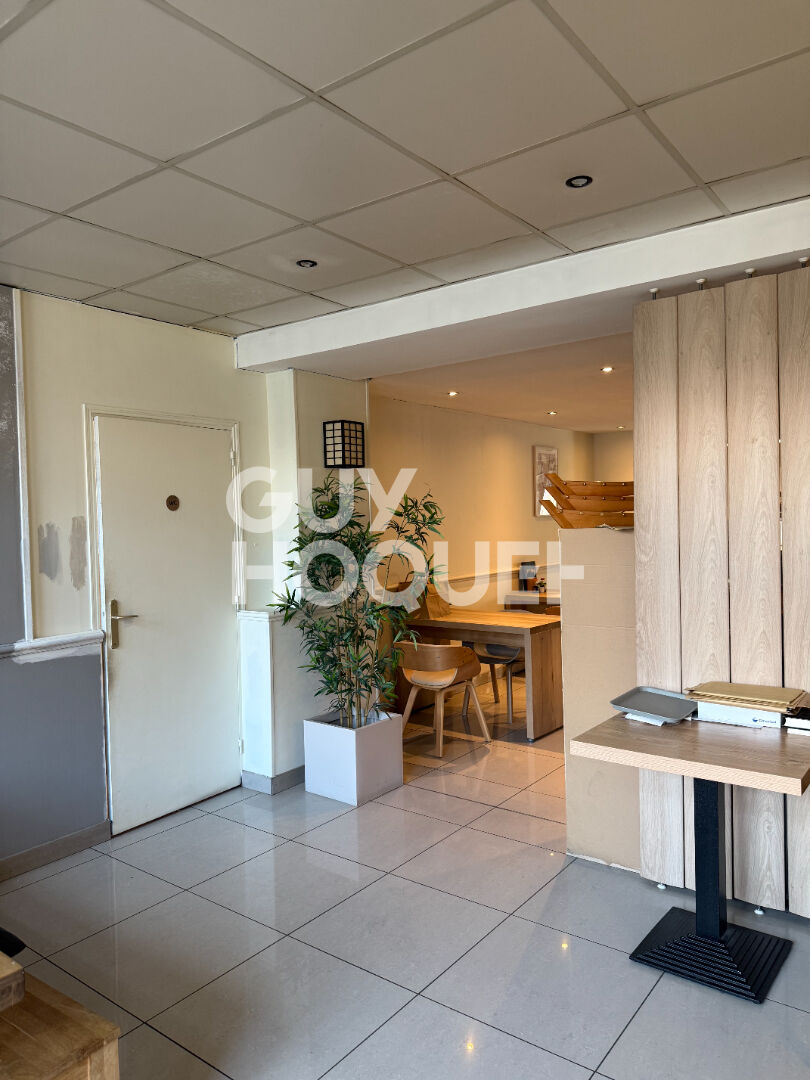 À vendre : Murs commerciaux à Compiègne