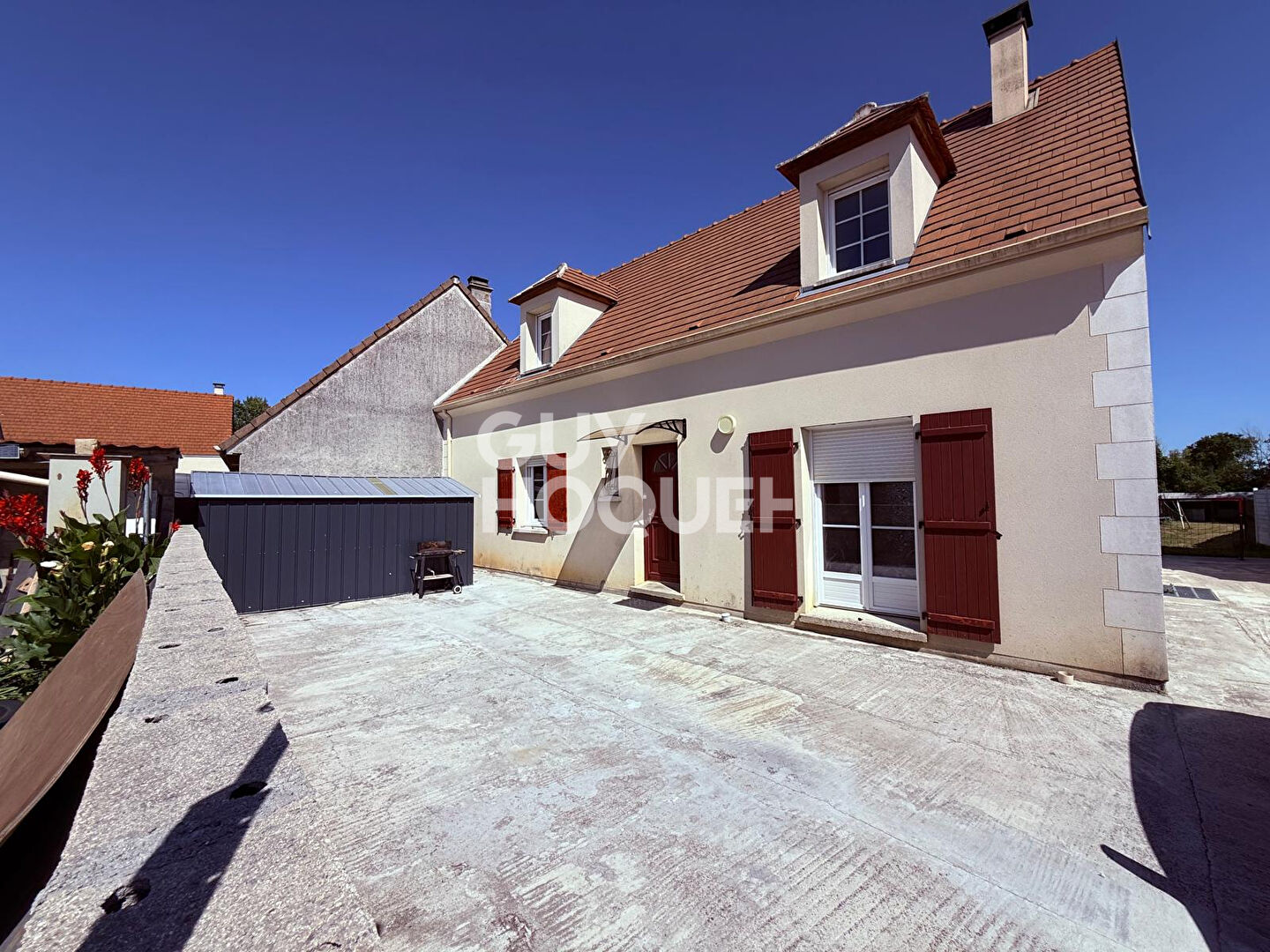 Maison moderne à vendre à Francières - 4 pièces avec jardin !