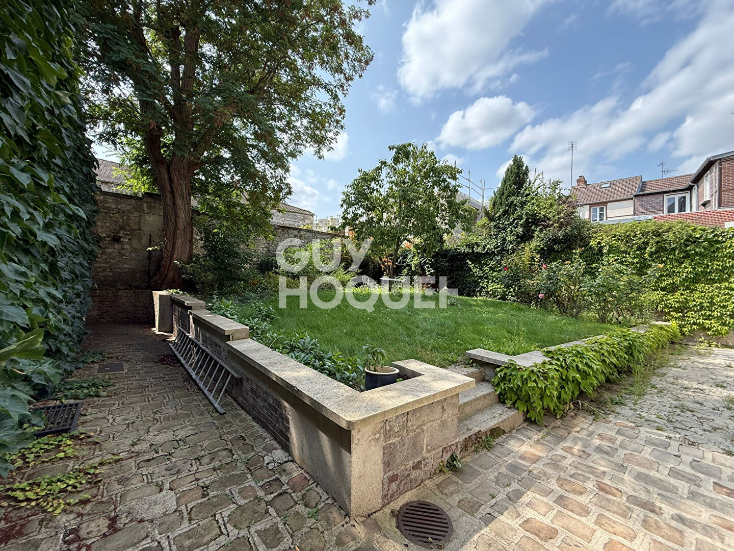 Maison de Maître d'Exception à Compiègne - 5 Chambres, Grand Standing