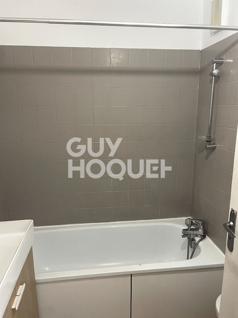 À vendre : Appartement 2 pièces à VENETTE