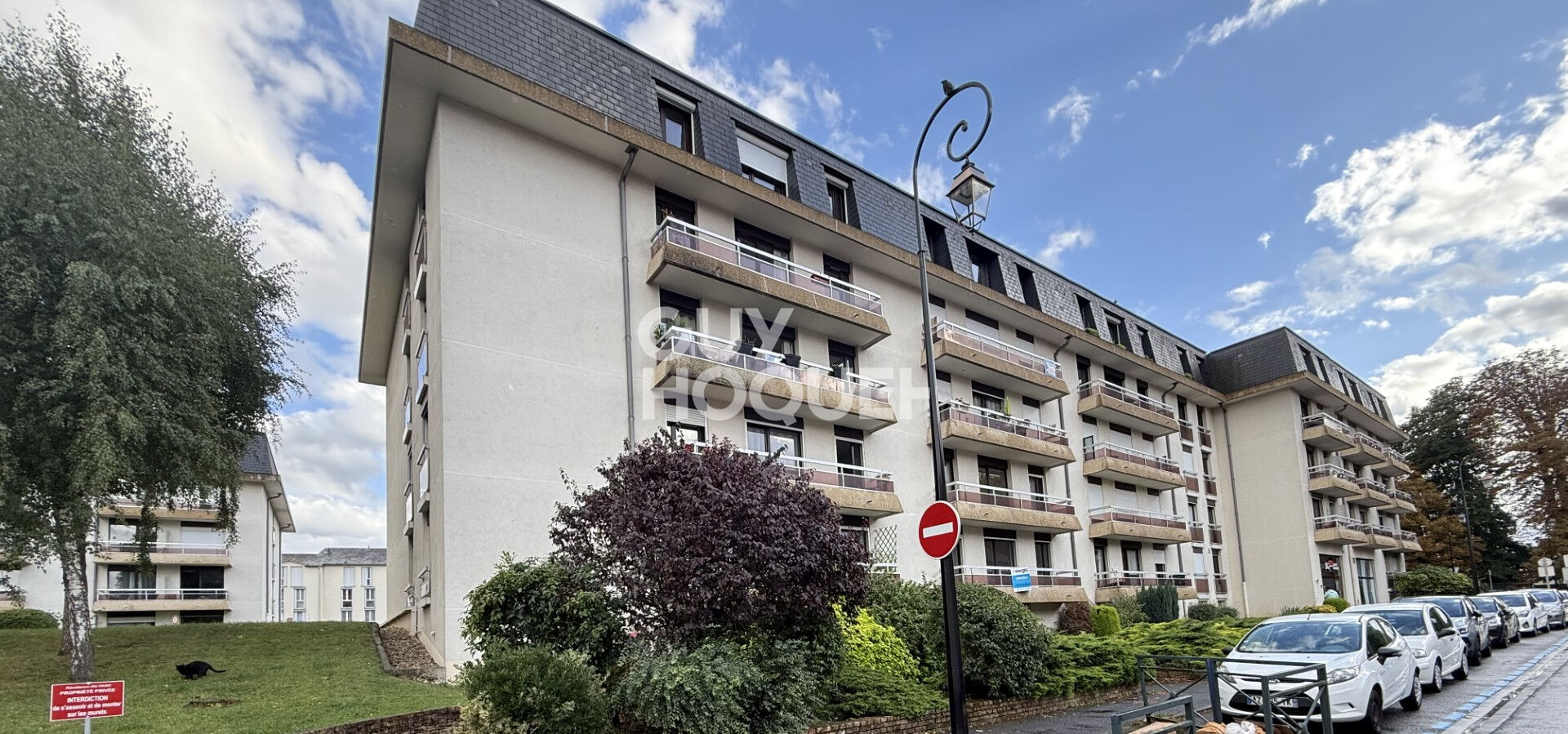 À vendre : Appartement spacieux de 4 pièces - trois chambres à 5 mn à pied de la GARE DE COMPIEGNE