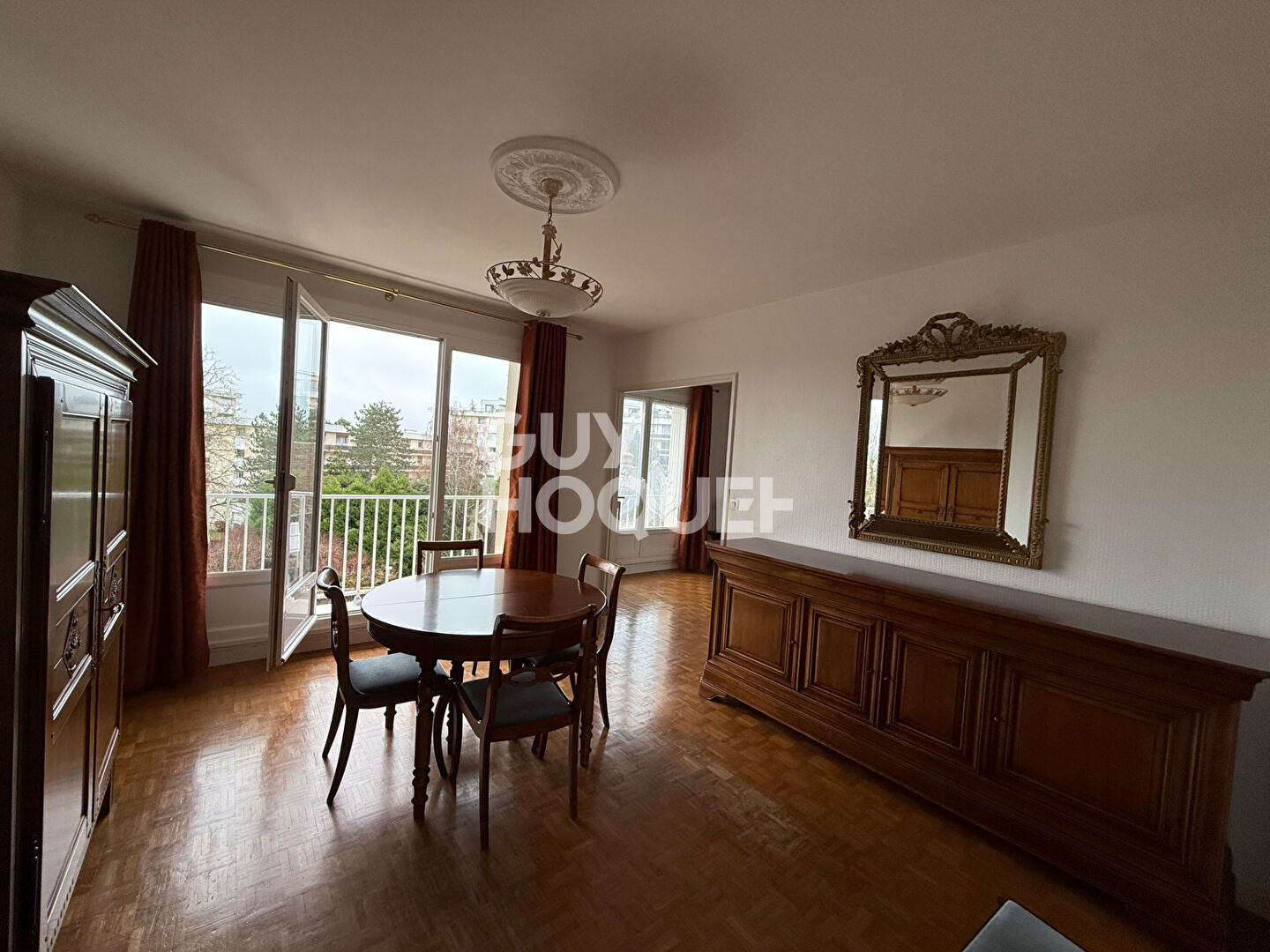 À vendre : Appartement 3 pièces à Compiègne Résidence Sécurisée et Recherchée - Triangle d'Or