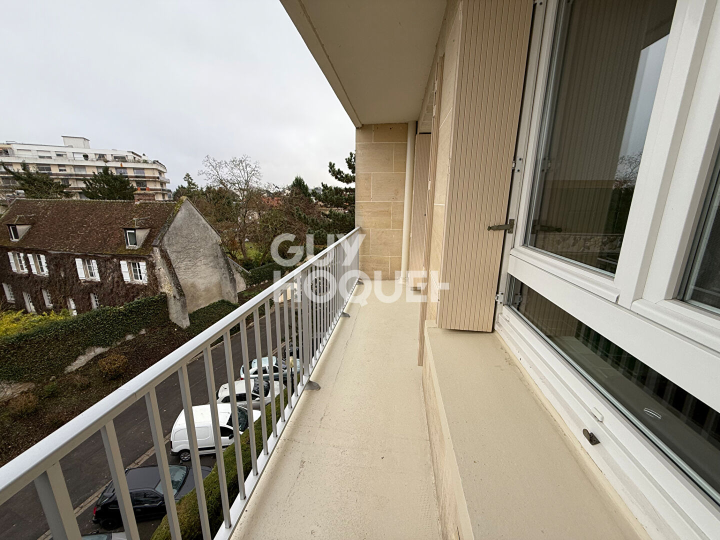 À vendre : Appartement 3 pièces à Compiègne Résidence Sécurisée et Recherchée - Triangle d'Or