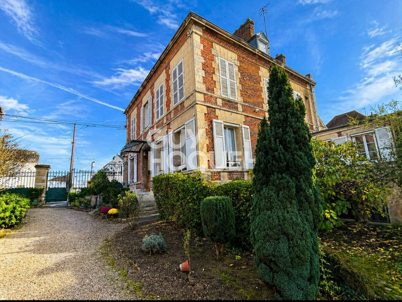 Maison de prestige à vendre à Margny les Compiègne - Référence C2337