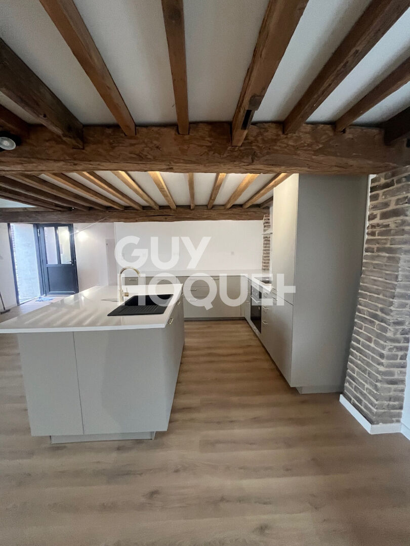 Maison à vendre à Margny les Compiègne - 105.64m2 et 123m2 au sol
