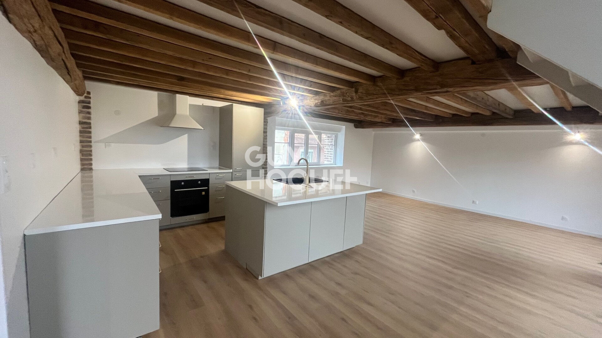 Maison à vendre à Margny les Compiègne - 105.64m2 et 123m2 au sol