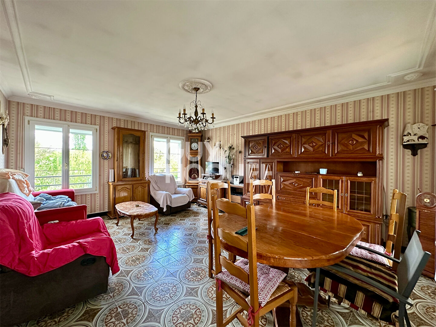 Maison 5 pièces ? 89 m² avec terrain de 849 m² et sous-sol ? Venette ? 265 000 