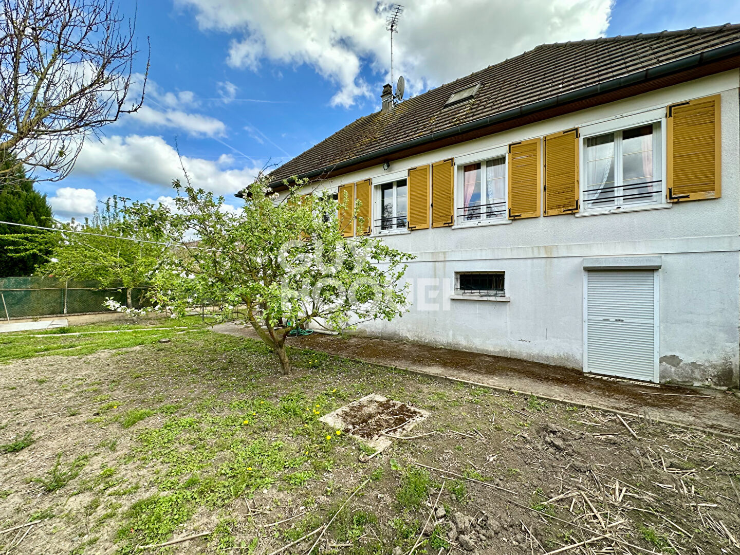 Maison 5 pièces ? 89 m² avec terrain de 849 m² et sous-sol ? Venette ? 265 000 