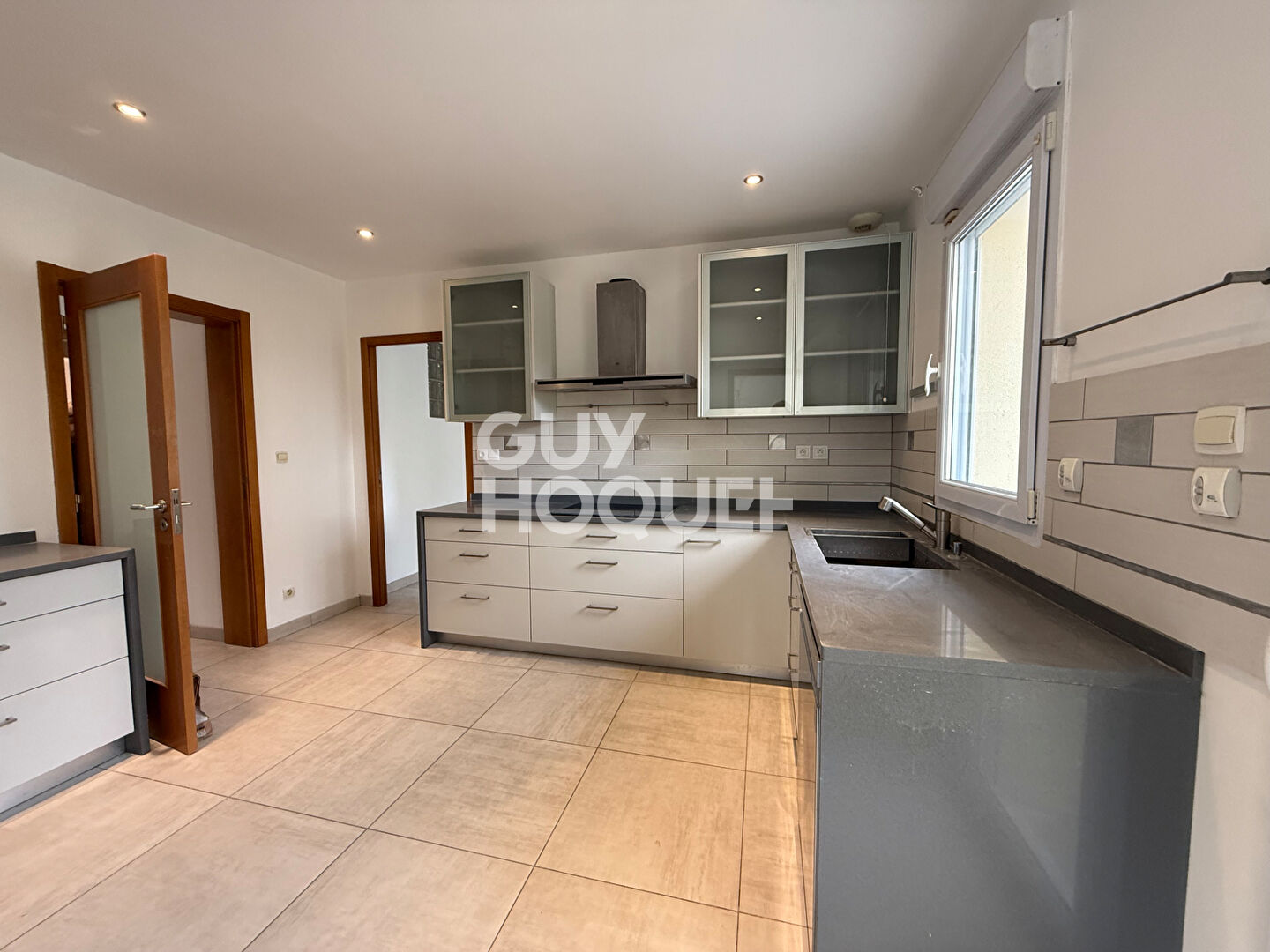 Exceptionnelle maison de prestige à vendre à Compiègne  - Quartier Les Avenues - Réf. 10795