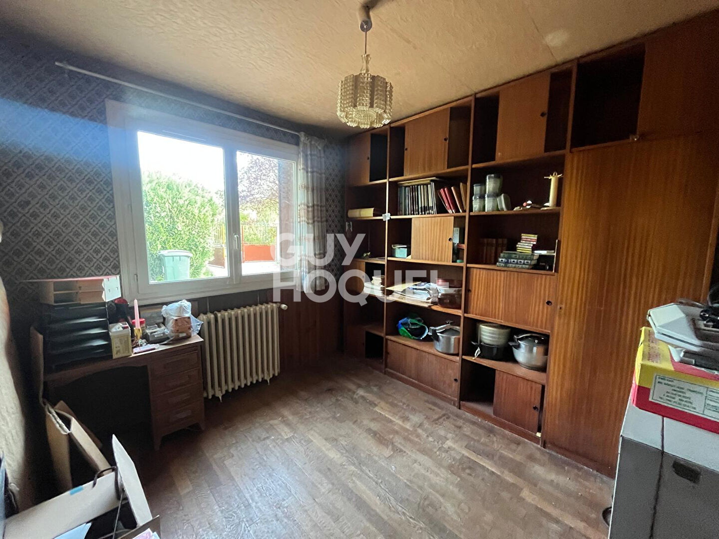 Maison d'exception à vendre à Jonquières avec vue dégagée et grand terrain