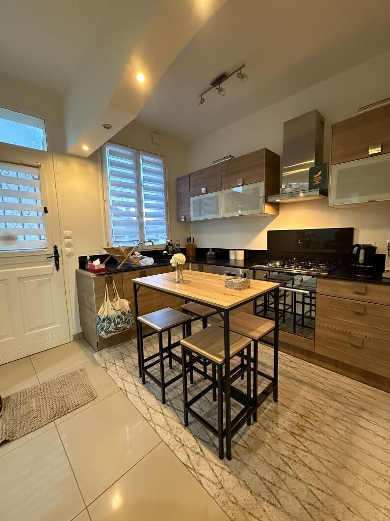 Maison à vendre à Compiègne - Belle Opportunité ! Vivable de plain pied !