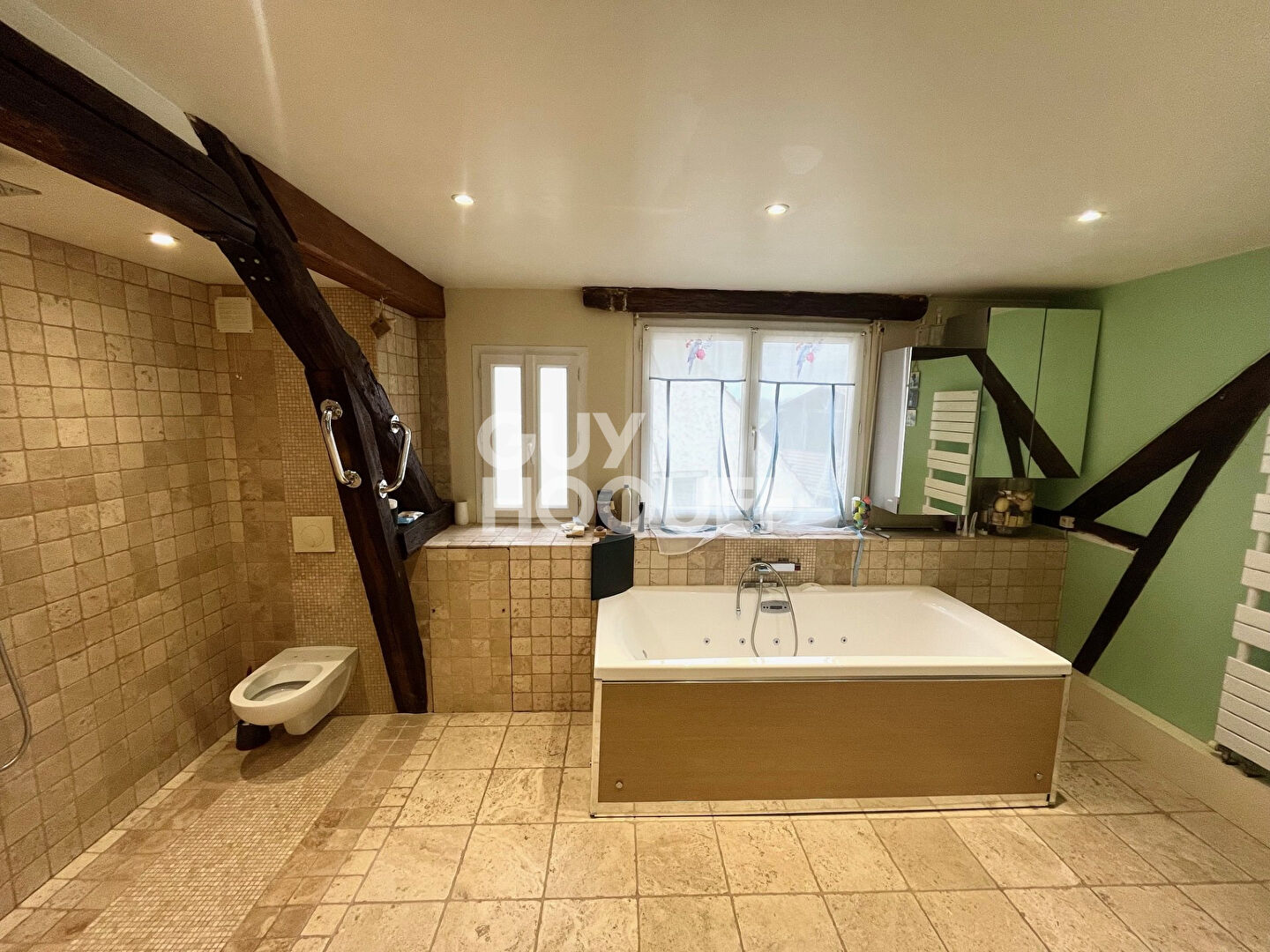 Maison Les Ageux 164.2 m2