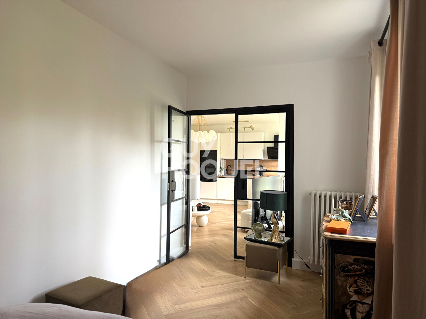 Appartement d'Exception 3 Pièces à Vendre, Quartier Carnot à Compiègne - Réf. 10987