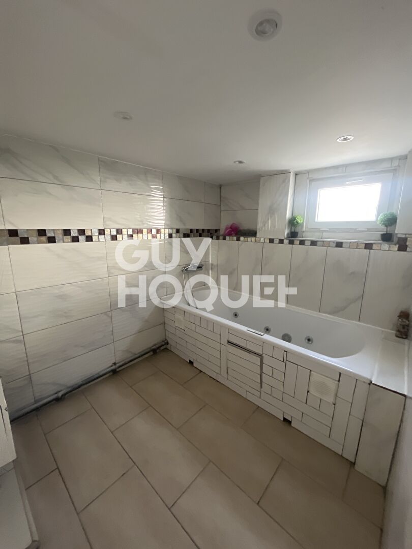 Maison 6 pièces à vendre à Margny-lès-Compiègne - Réf. C2347