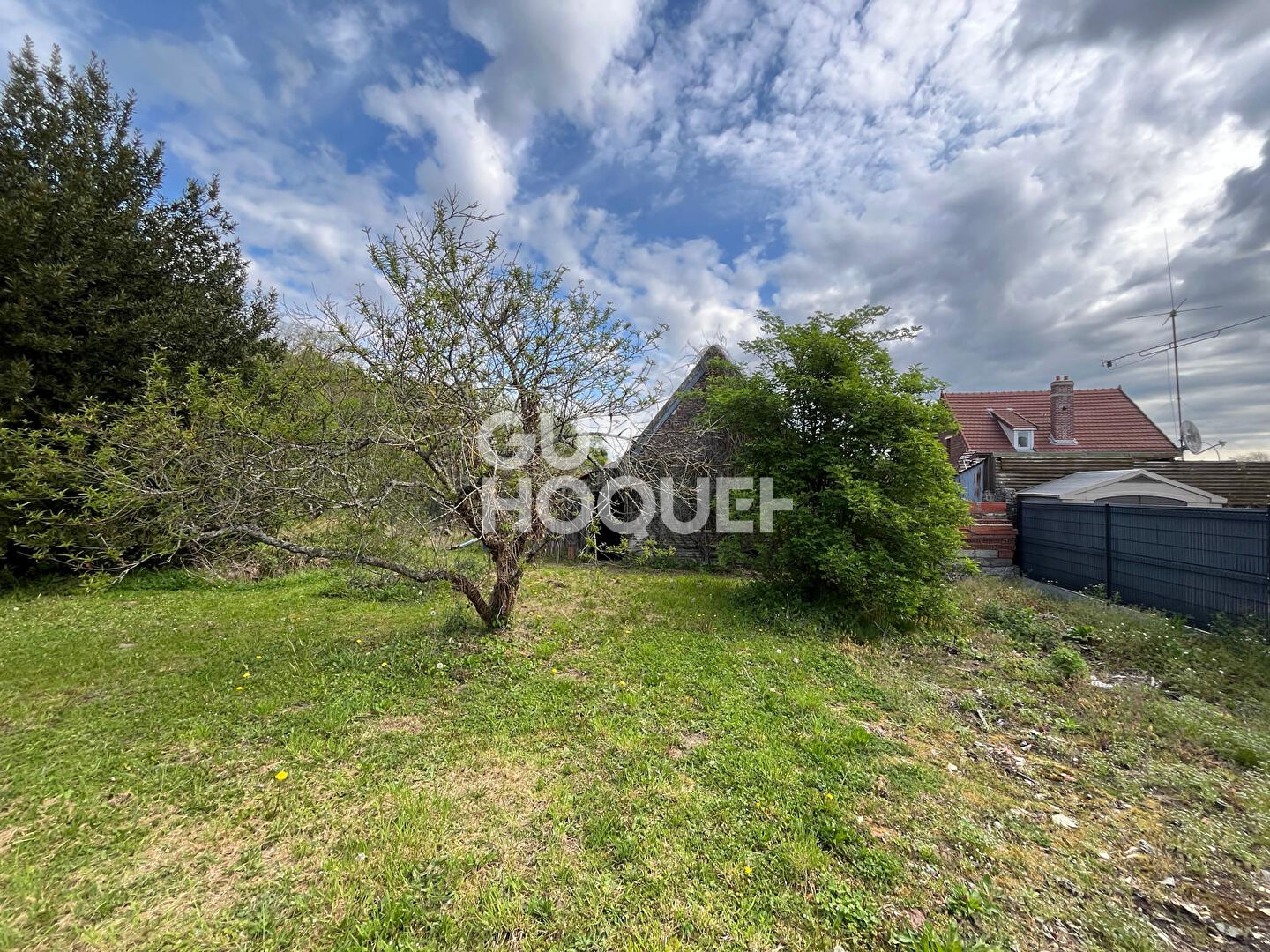 À vendre ? Grange de caractère dans un environnement calme et verdoyant