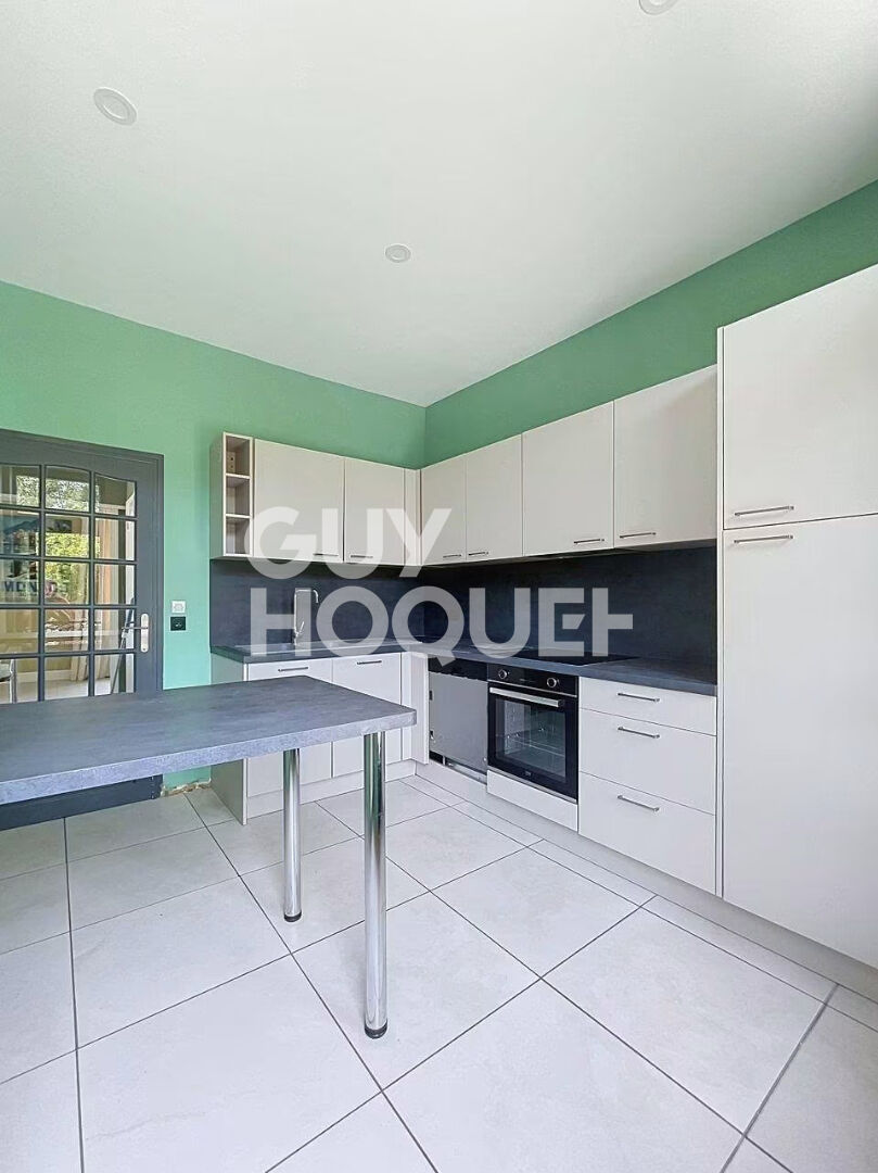PLEIN CENTRE DE CLAIROIX Maison 5 pièces à vendre - 275 000 — photo 6