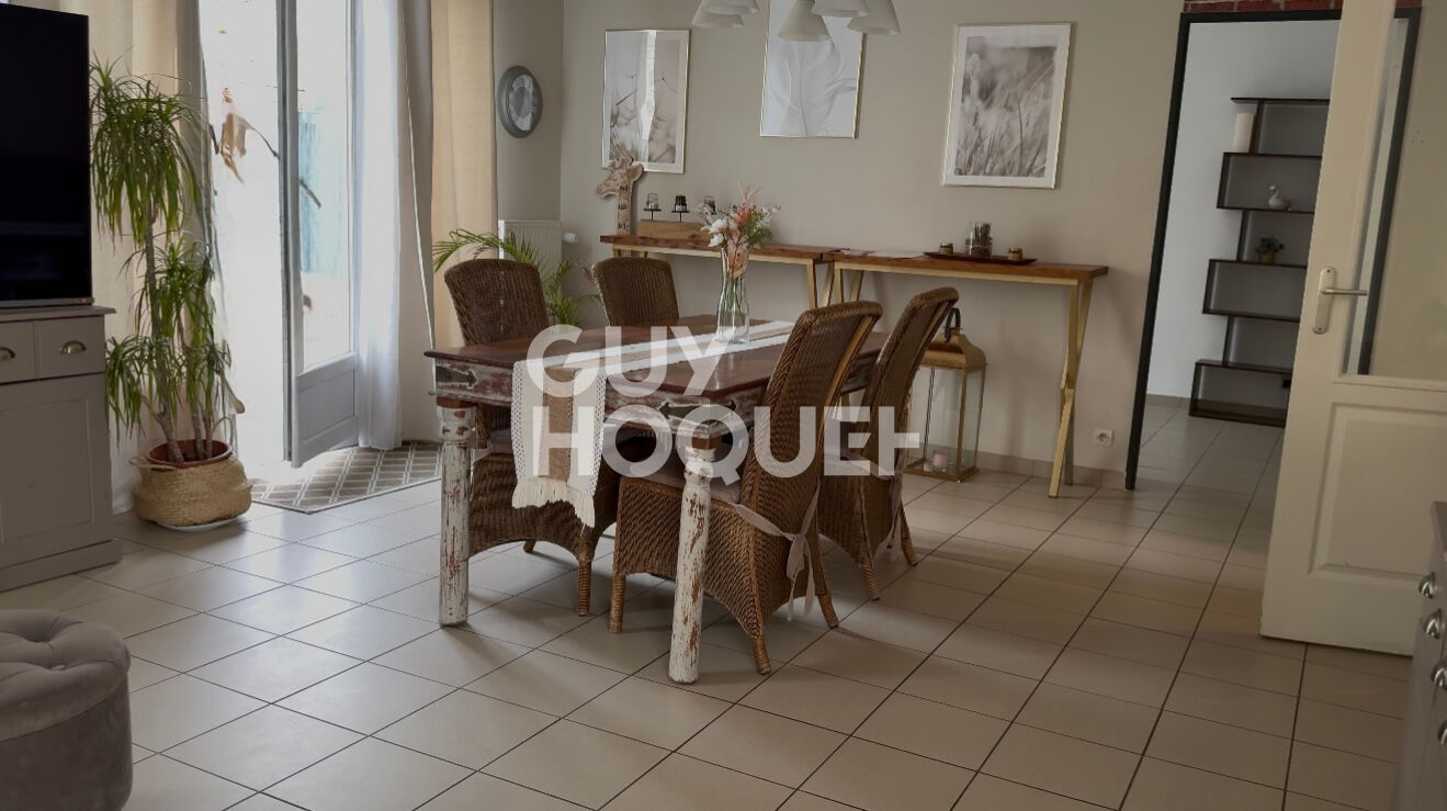 Maison d'exception à vendre à Compiègne avec 5 chambres sans travaux - Réf. C2359 — photo 2