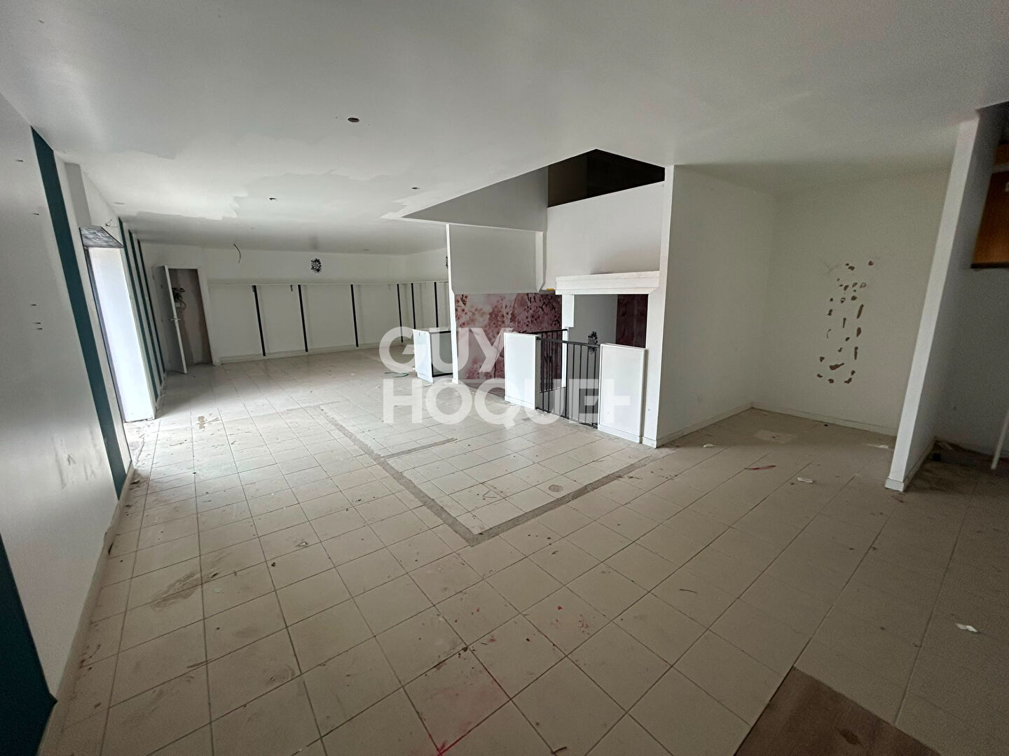 LOCAL COMMERCIAL DE 177 M² SUR 3 NIVEAUX ? IDÉAL SPA, INSTITUT DE BEAUTÉ OU ACTIVITÉ BIEN-ÊTRE — photo 4