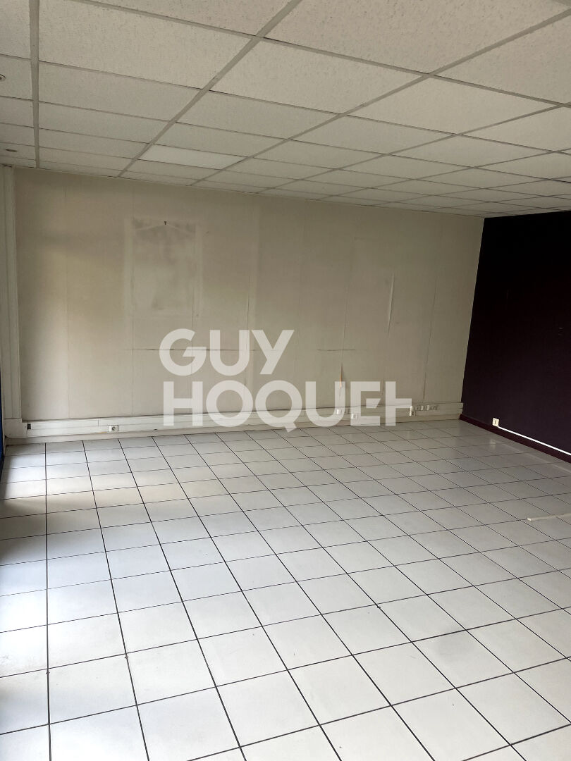 Local commercial à louer de 52 m² à Margny-lès-Compiègne