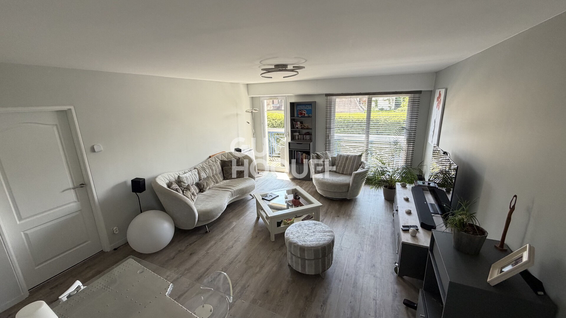 TRIANGLE D'OR Appartement 5 pièces de grand standing à vendre à Compiègne