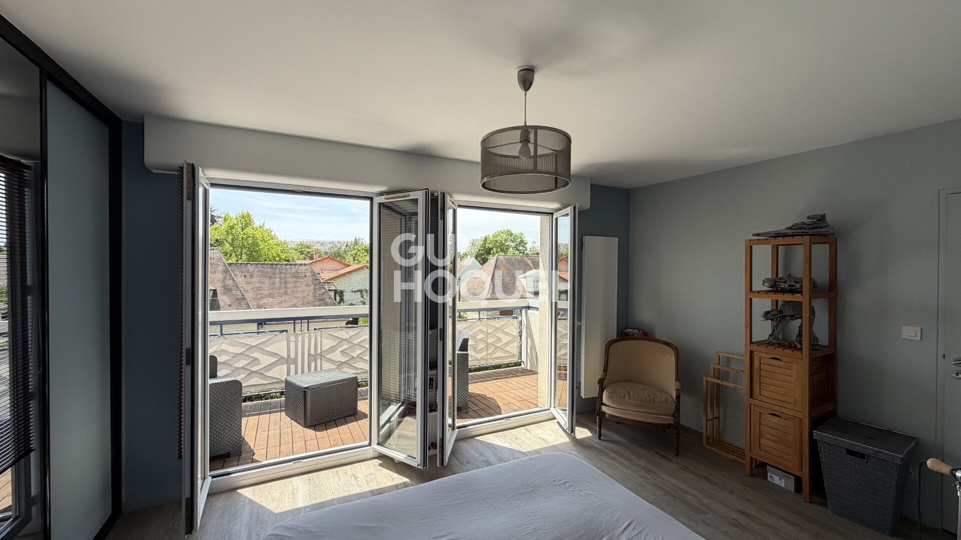 TRIANGLE D'OR Appartement 5 pièces de grand standing à vendre à Compiègne