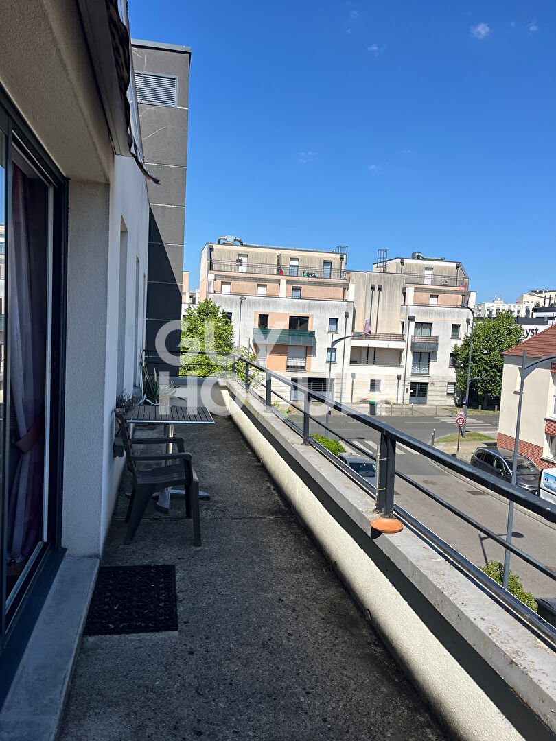 Appartement 3 pièces à louer à Compiègne - Réf loc655