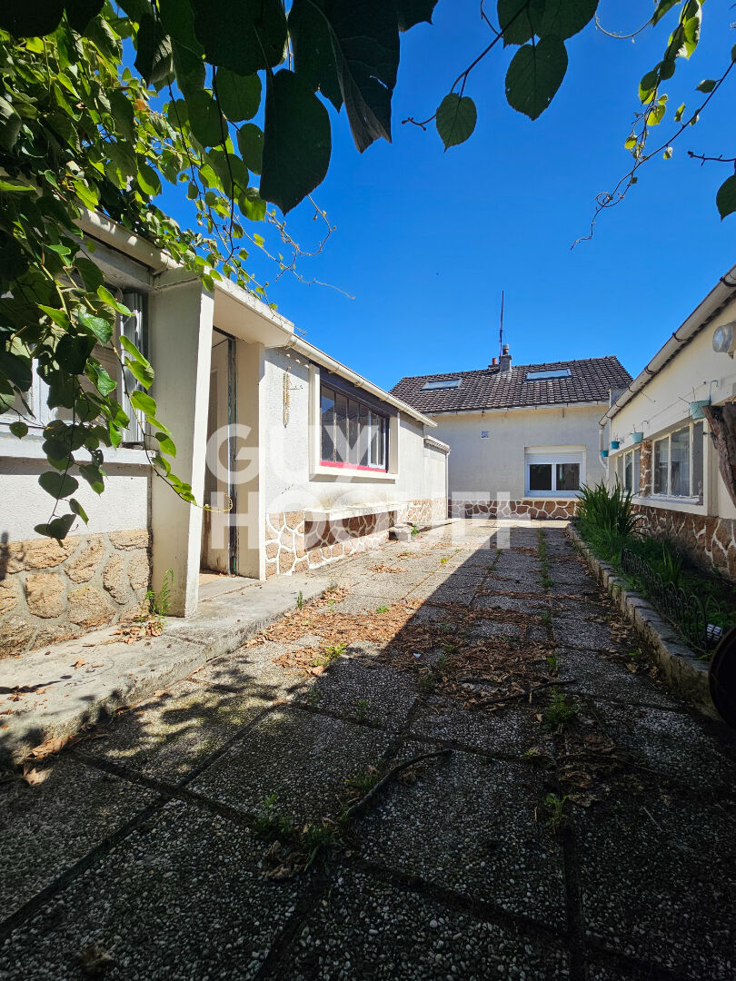 Maison 4 pièces à vendre à Le Plessis Brion - 60 m² avec garage double