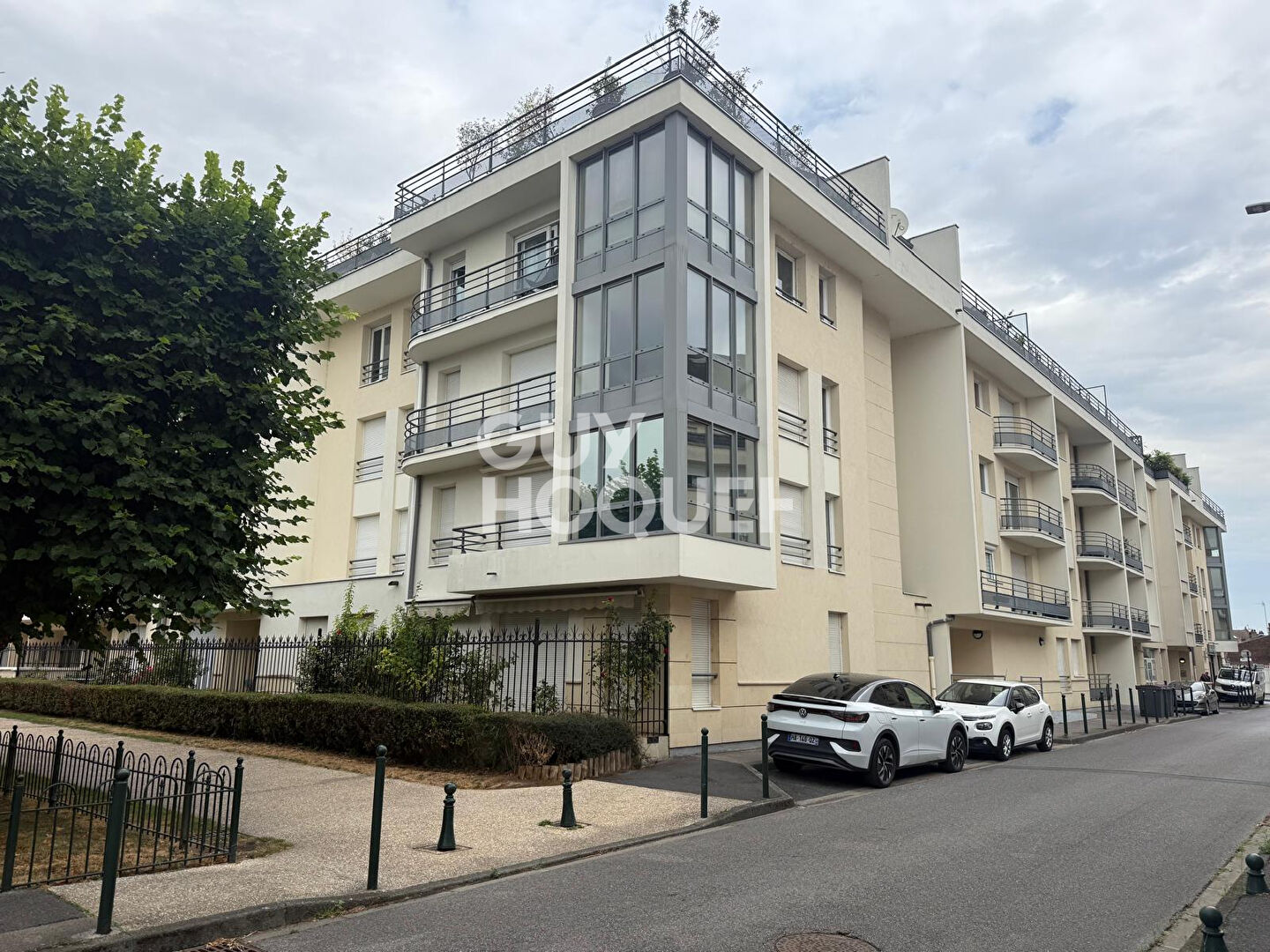 Appartement de Standing sécurisé 3 pièces - Parking - Balcon à vendre à Compiègne Centre -
