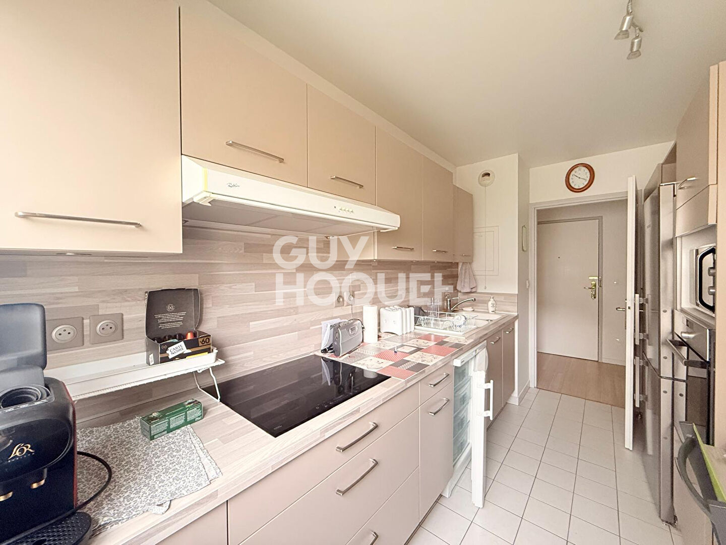 Appartement de Standing sécurisé 3 pièces - Parking - Balcon à vendre à Compiègne Centre -