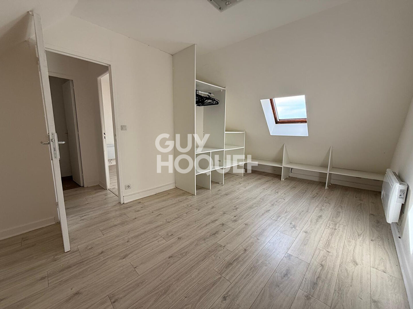 À Vendre - Appartement duplex 3 pièces à Deux pas de la Gare et Centre ville de Compiègne — photo 3