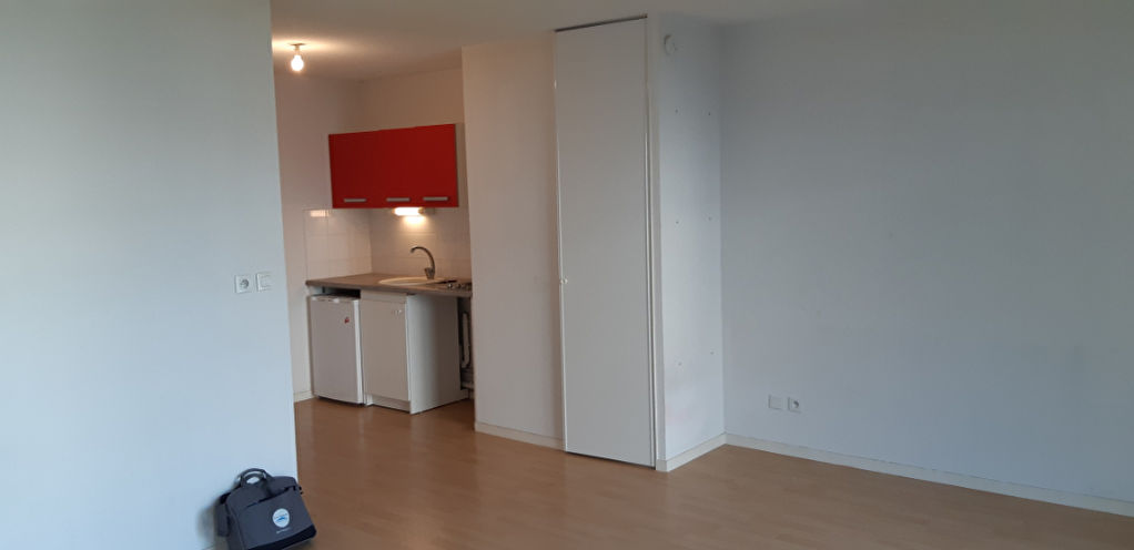 Studio 30 m² à Dinan