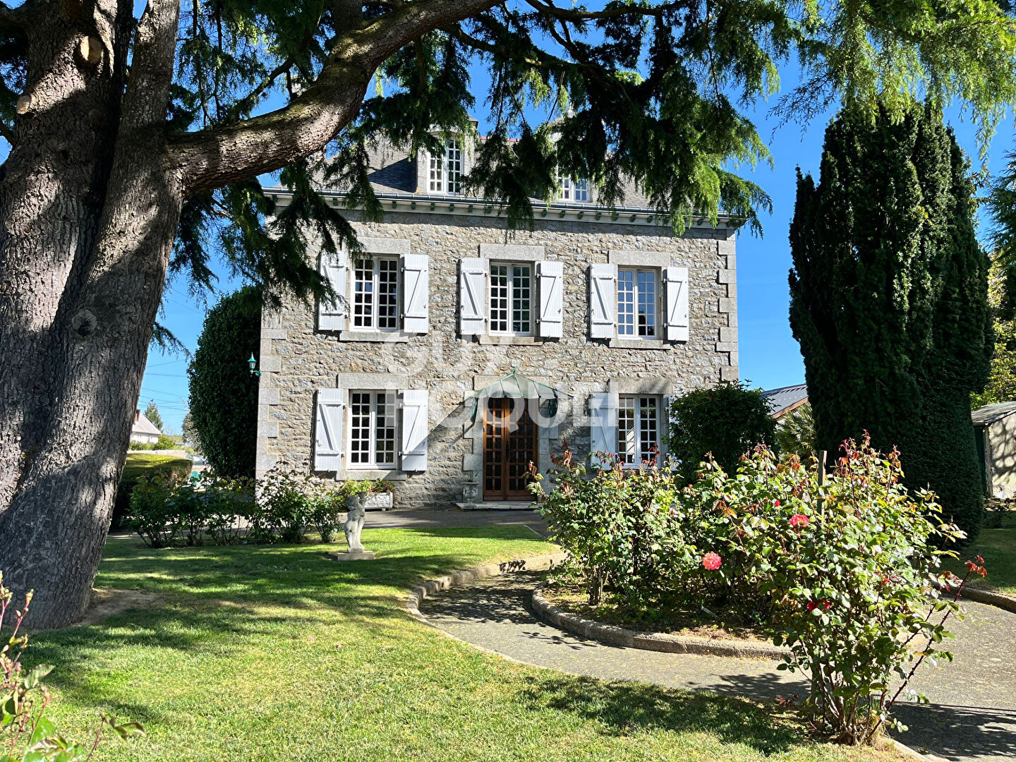 MAISON DE MAÎTRE