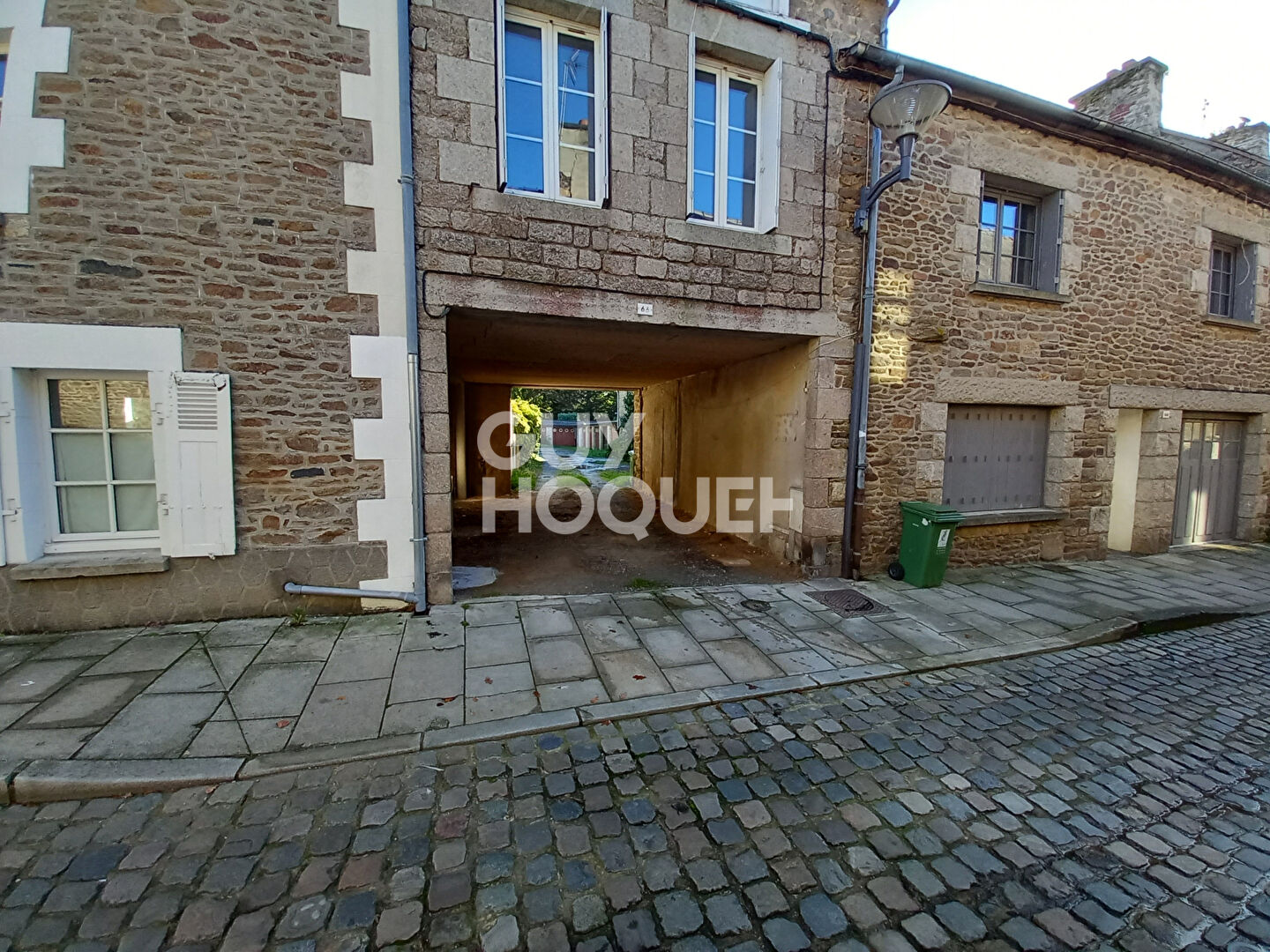 Parking / box Dinan