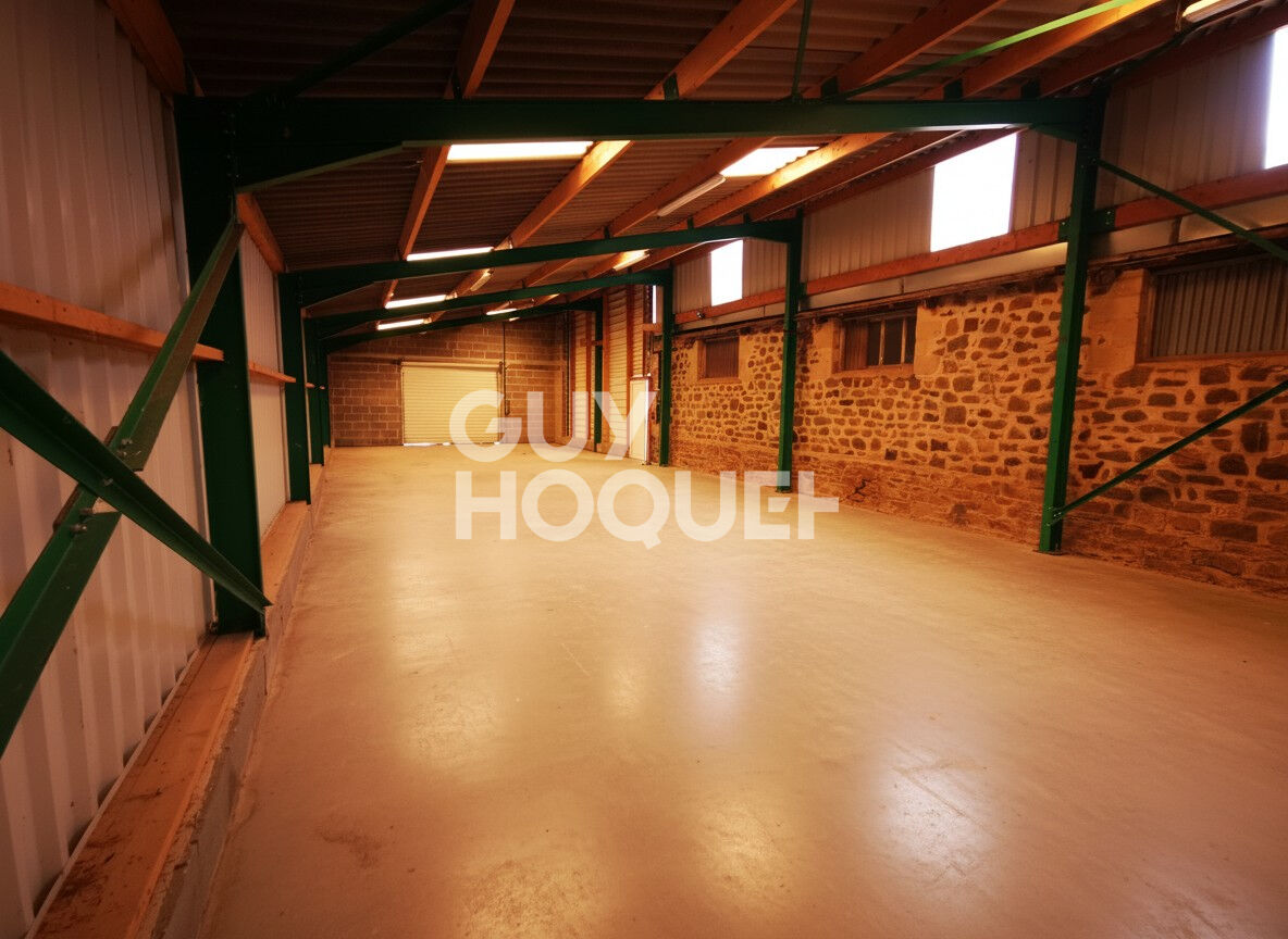 Entrepôt Broons 150 m2