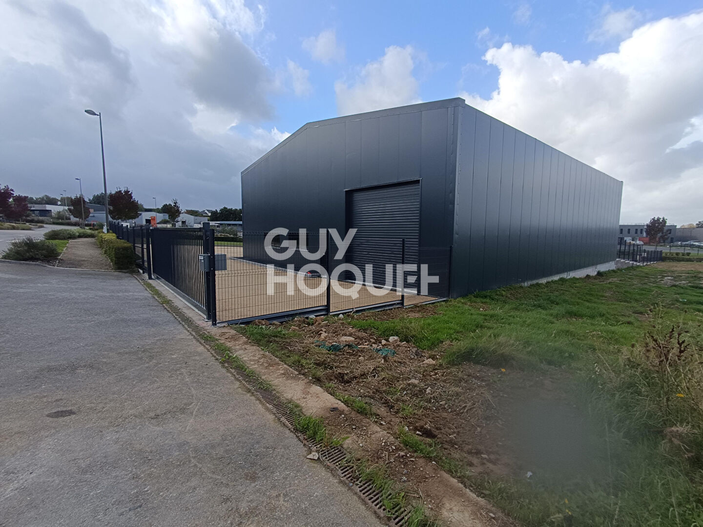 local d'activité / entrepôt  Broons 400 m2