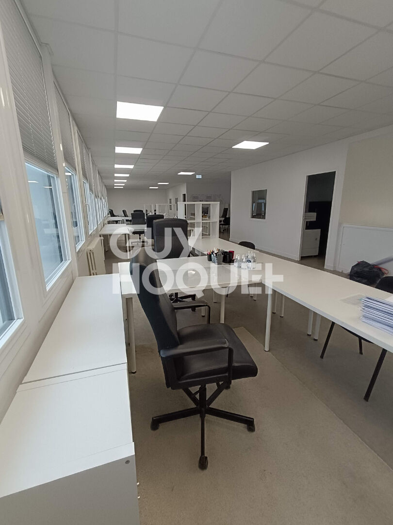 Bureaux Dinan 180 m2 libre