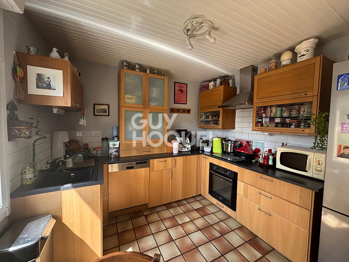 Maison d'habitation sur sous sol total d'environ 135m² -  Saint Judoce