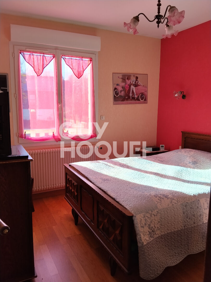 Maison  7 pièce(s) 171 m2 Saint-Hélen