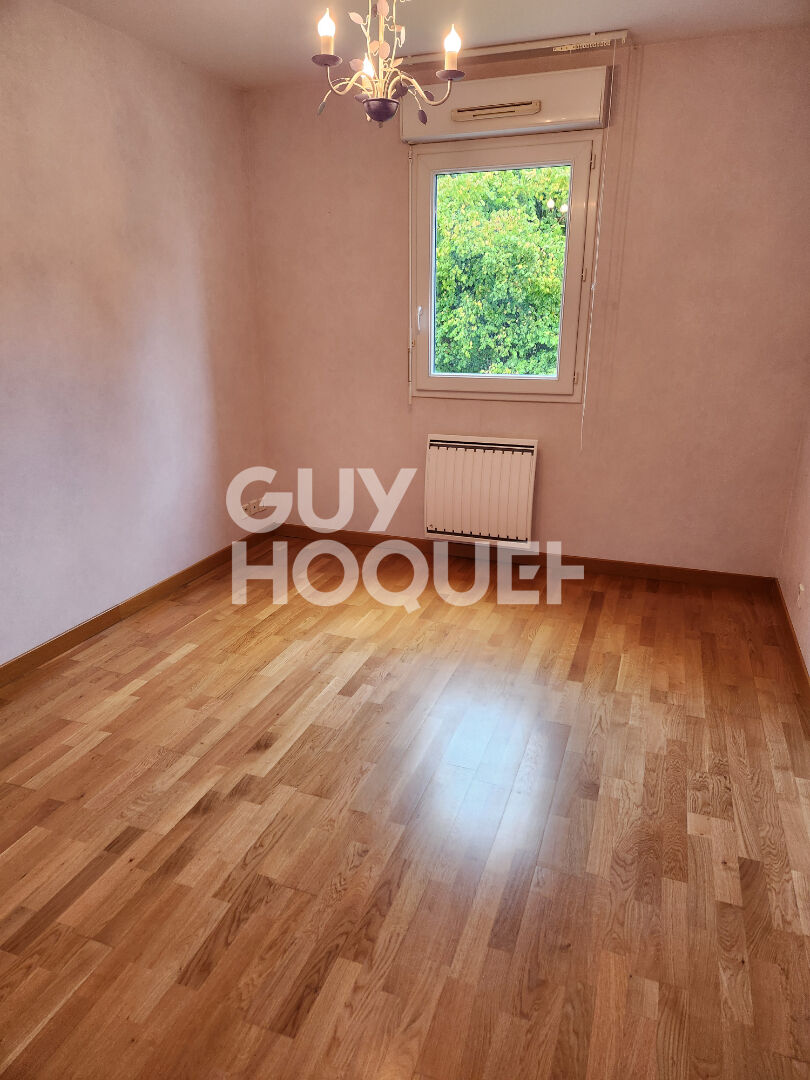 DINAN Centre T3 - 90 m² avec ascenceur et garage