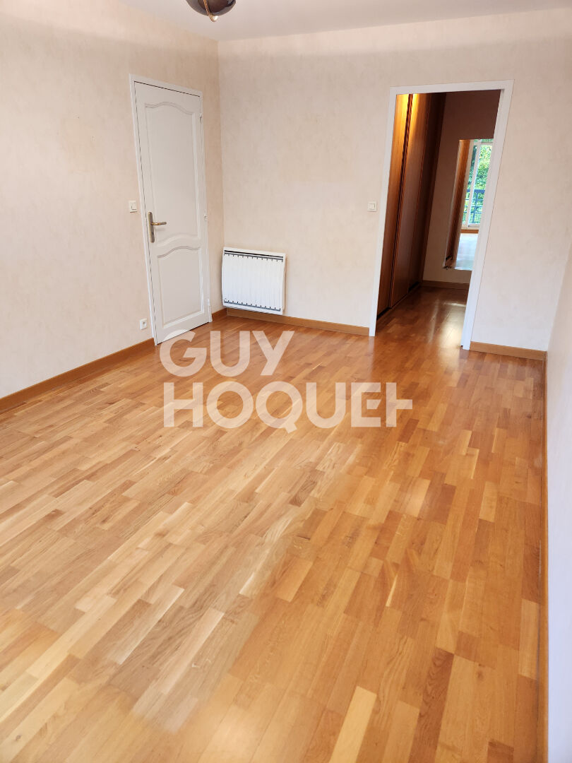 DINAN Centre T3 - 90 m² avec ascenceur et garage