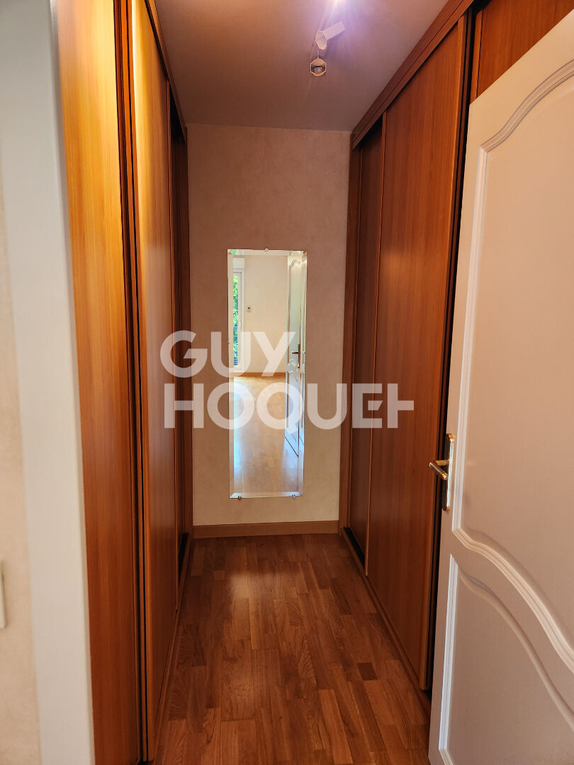 DINAN Centre T3 - 90 m² avec ascenceur et garage