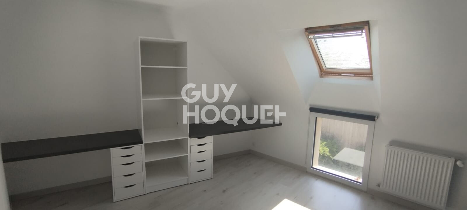 Maison récente en quartier résidentiel prisé