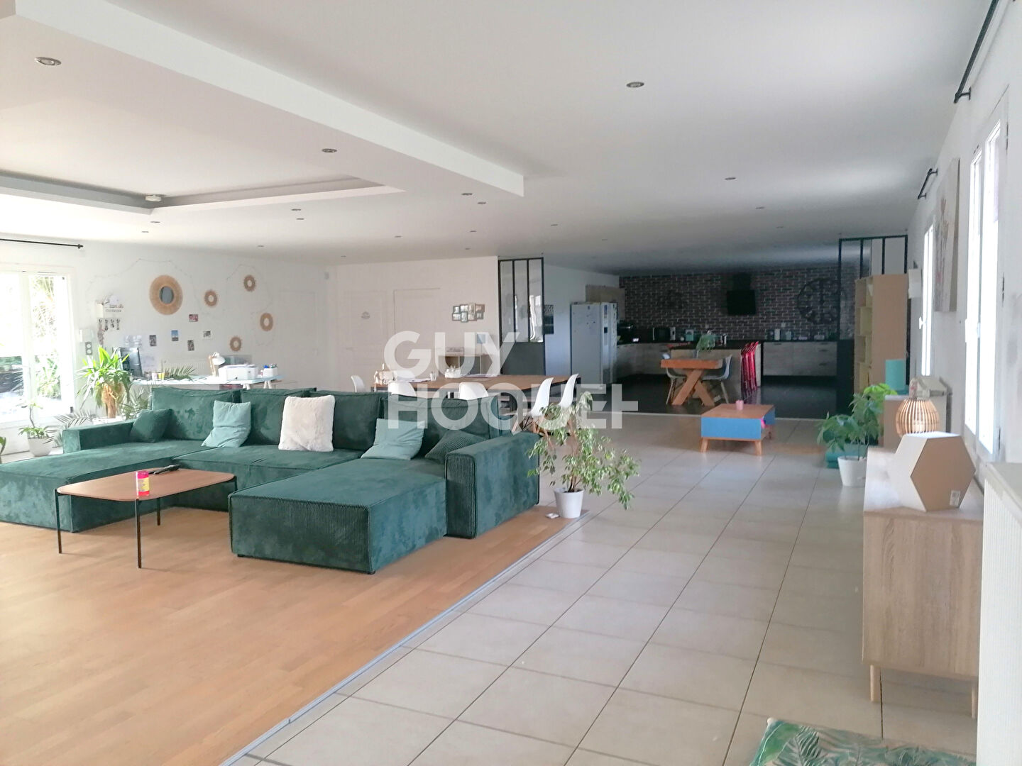 Maison Pleugueneuc 8 pièce(s) 400 m2