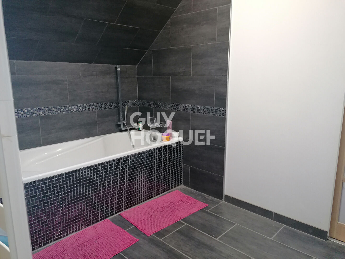 Maison Pleugueneuc 8 pièce(s) 400 m2