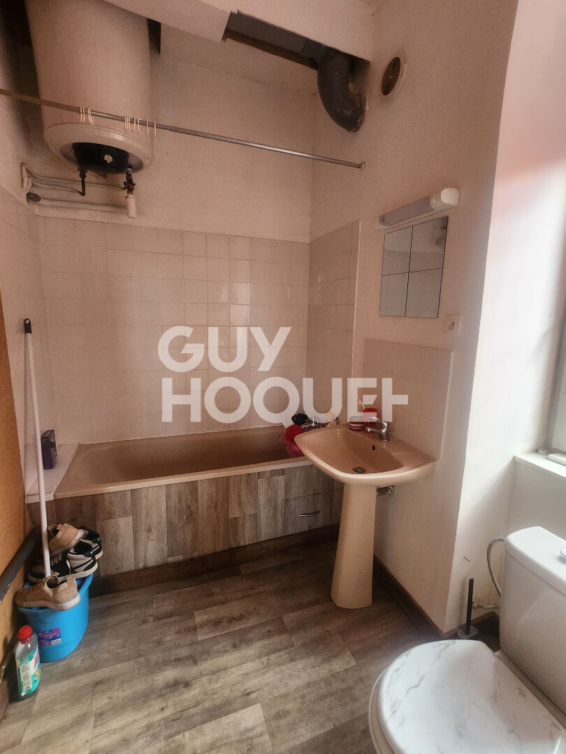 Ensemble de 2 Appartements Contigus ? Centre de Dinan