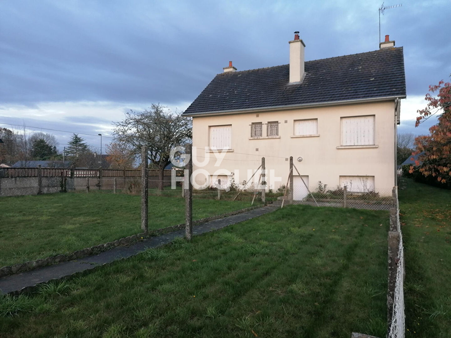 Maison  5 pièce(s) 112 m2, proche Lanvallay