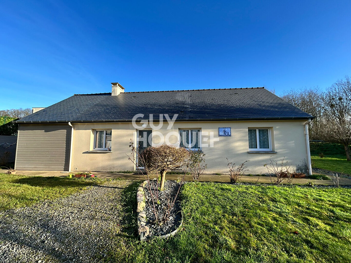 Plouër-sur-Rance ? Maison de plain-pied avec jardin de 800 m²