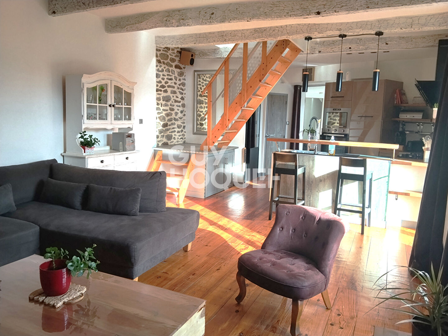 Magnifique longère rénovée à Pleudihen