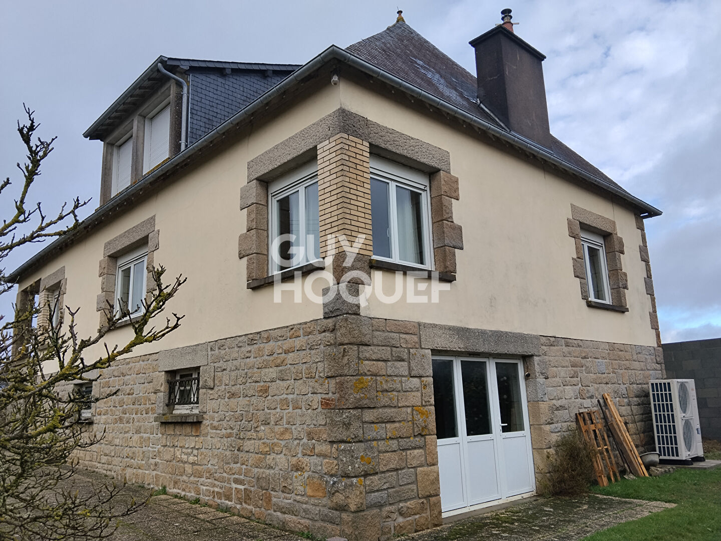 Maison Plesder 7 pièce(s) 180 m2